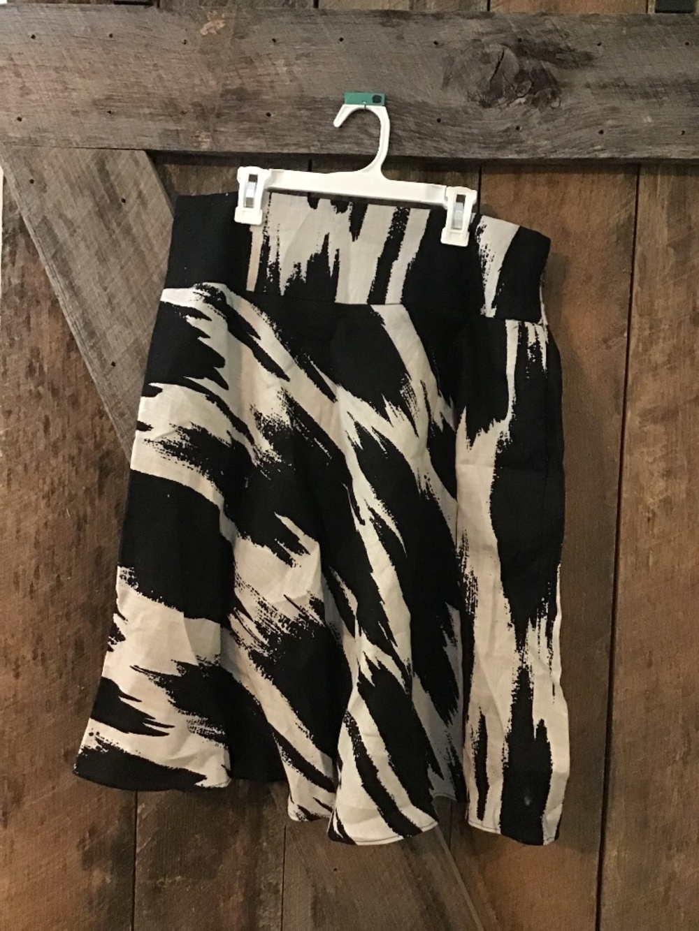 Grace Elements - size 10 midi skirt